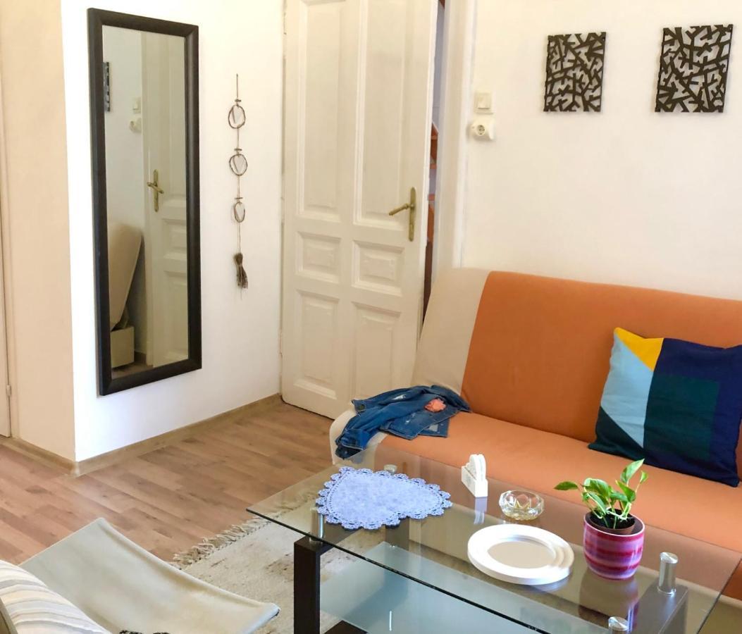 Zen Hostel By Central Market Budapest Ngoại thất bức ảnh