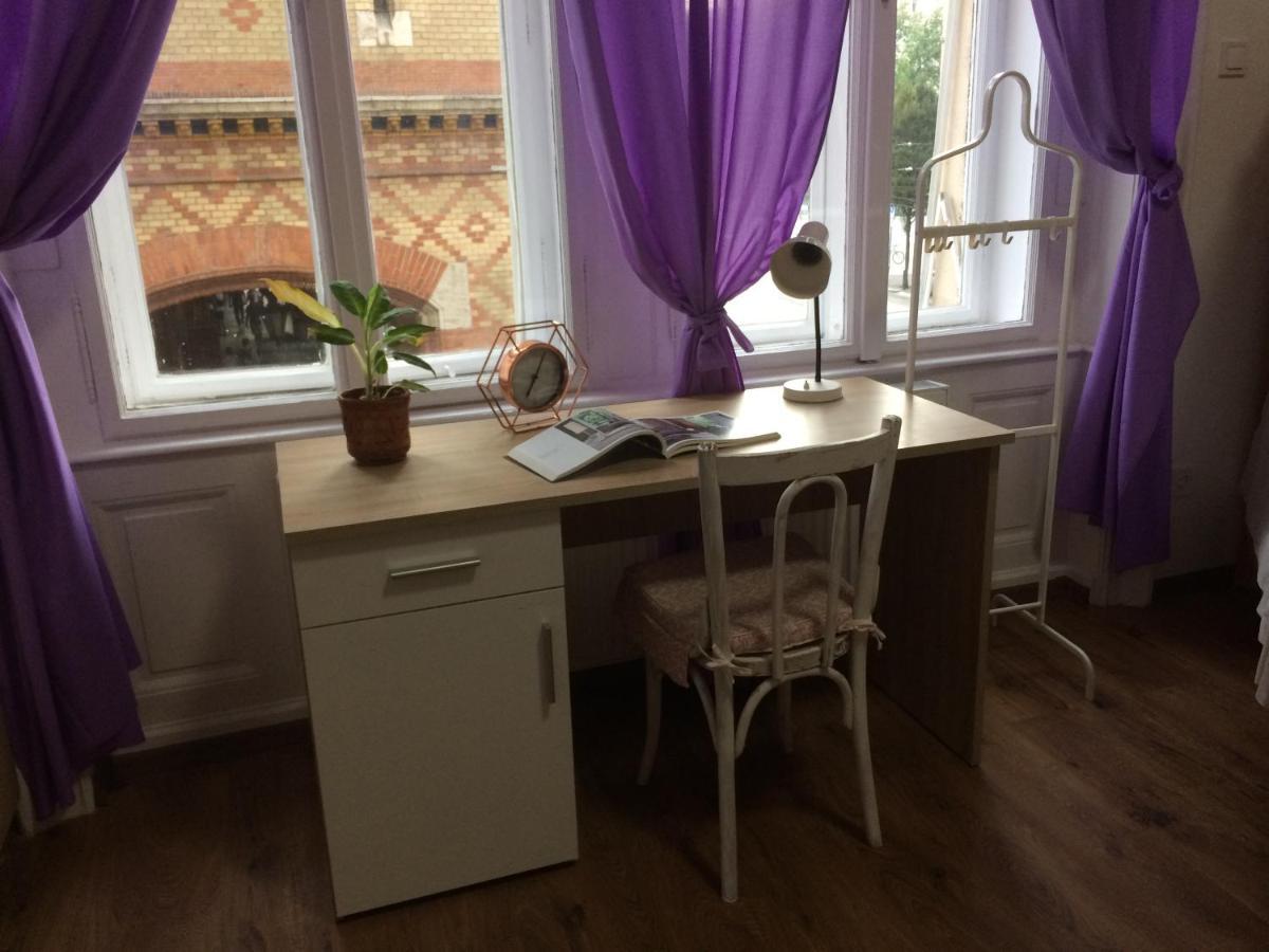 Zen Hostel By Central Market Budapest Phòng bức ảnh