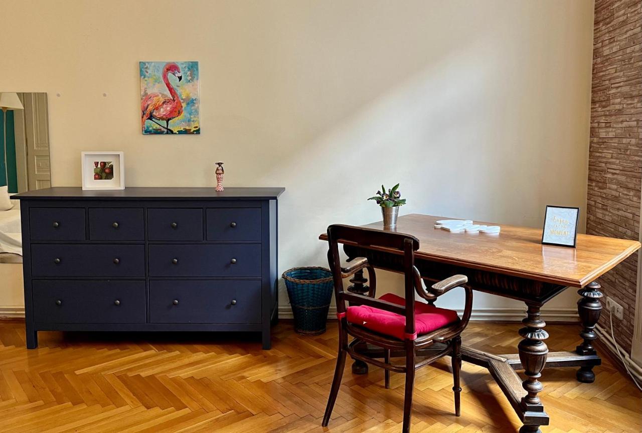 Zen Hostel By Central Market Budapest Ngoại thất bức ảnh
