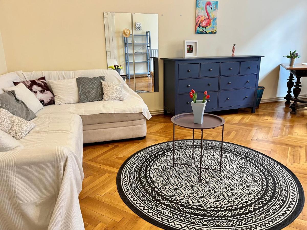 Zen Hostel By Central Market Budapest Ngoại thất bức ảnh