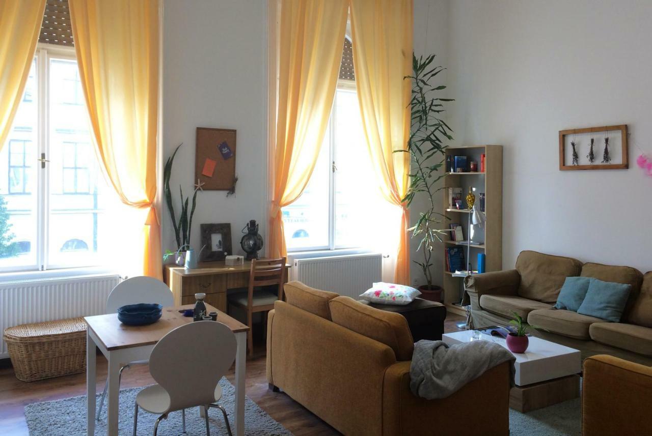 Zen Hostel By Central Market Budapest Ngoại thất bức ảnh